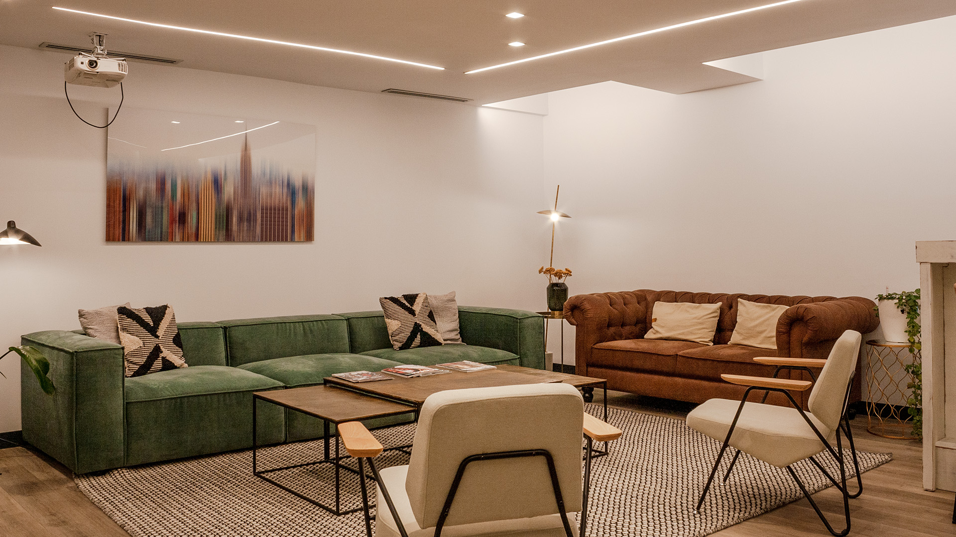 ÁREA COMÚN - SALÓN